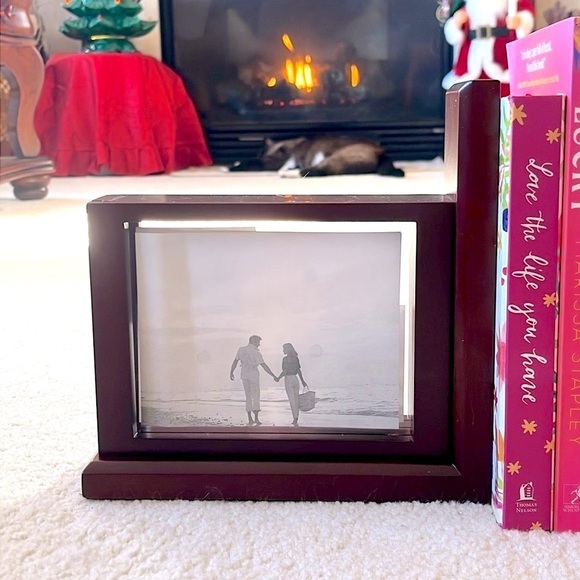 Brand New Jordan Mark Solid Wood Cherry Finish Photo Picture Frame Bookends Pair - Picture 6 of 16